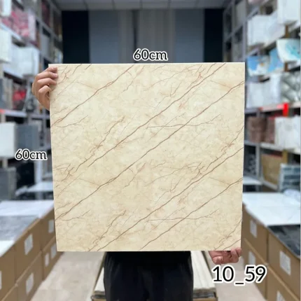 ومی پشت چسبدار  کاملا قابل شستشو میباشد.سبک و قابل برش با قیچی و کاتر، قابل نصب روی گچ رنگ و هرگونه سطح صاف دیگر. ضخامت 3 میلیمتر میباشد.براحتی میتوان در مناطق مرطوب استفاده کرد.ابعاد هر ورق  60*60 سانتیمتر با توجه به سادگی و سهولت در نصب و همچنین سبکی و خاصیت آکوستیک و قابلیت ضد ضربه بودن یکی از پرفروشترین انواع دیوارپوش سه بعدی در بازار ایران است. برا محاسبه تعداد مورد نیاز مساحت دیوار را ضربدر سه کنید.